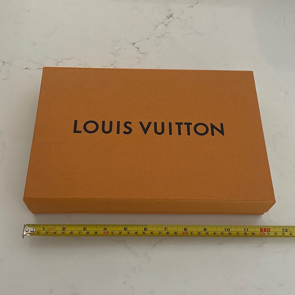 Louis Vuitton box
